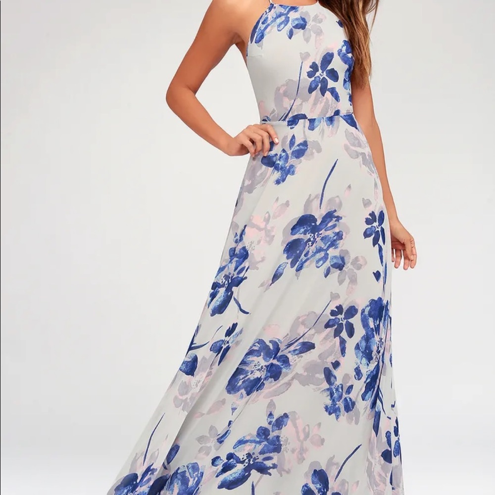 Lulus all you need grey floral maxi dress. Worn once to a baby shower